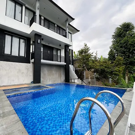 Moment Villa